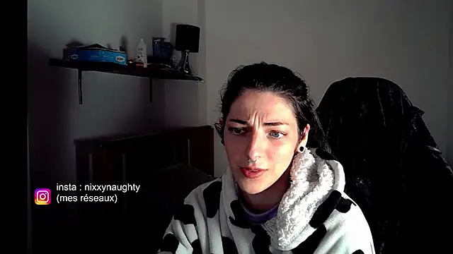 Nixxy naughty online show from December 12, 9:58 pm