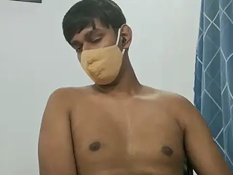 Snapshot of brownguy1234 chatting on September 21, 7:04 pm brownguy1234 online show from September 21, 7:04 pm