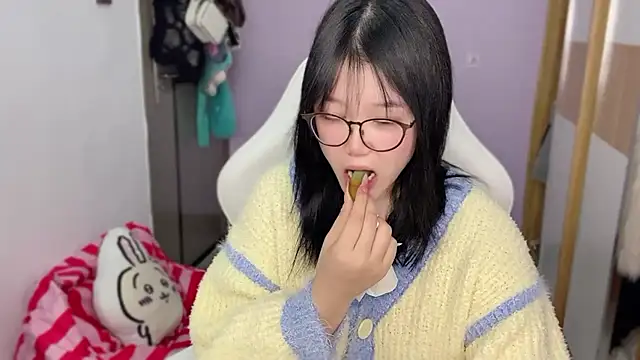 xiSSts online show from January 1, 7:20 am