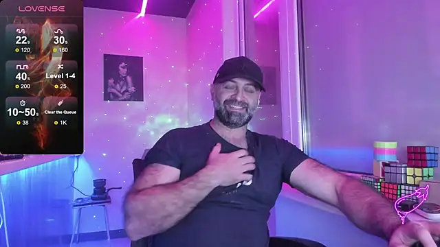 MAGABEAR077 online show from October 22, 3:01 pm