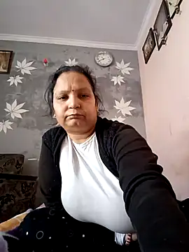 Kavya kapoor online show from February 8, 5:08 am