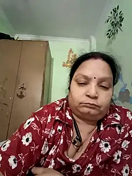 Snapshot of Kavya_kapoor chatting on October 6, 5:43 pm Kavya kapoor online show from October 6, 5:43 pm