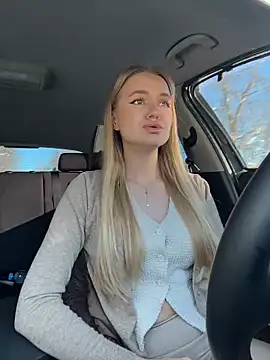 Devill Angel  online show from February 14, 9:17 am