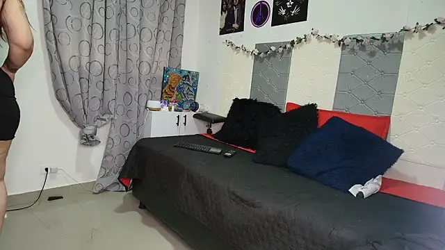 scarlett  morgan online show from March 4, 2:56 pm