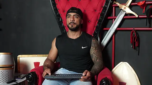 ERIC HARRISON online show from November 23, 10:42 pm