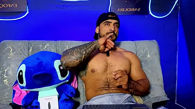 ERIC HARRISON online show from December 21, 12:07 am