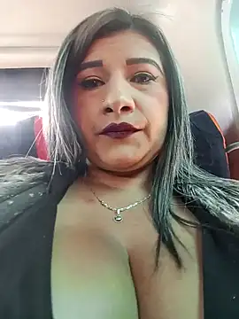 Hannahcandyy online show from January 16, 5:23 pm