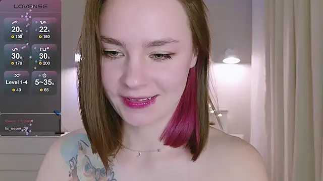 Snapshot of Pink_SeaGul chatting on February 11, 8:10 pm Pink SeaGul online show from February 11, 8:10 pm