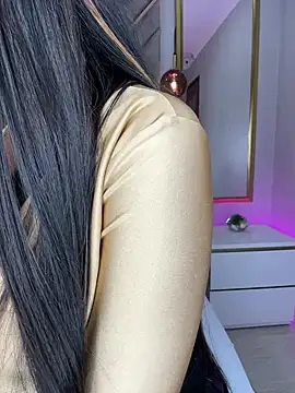 Snapshot of Lola_King chatting on March 20, 3:34 am Lola King online show from March 20, 3:34 am