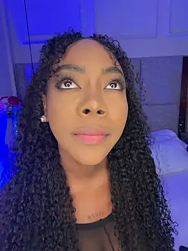 Snapshot of Lola_King chatting on March 20, 3:33 am Lola King online show from March 20, 3:33 am