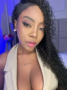 Snapshot of Lola_King chatting on March 28, 12:54 am Lola King online show from March 28, 12:54 am