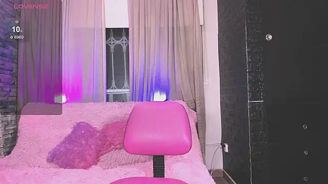 kitty queen10 online show from March 21, 6:27 am