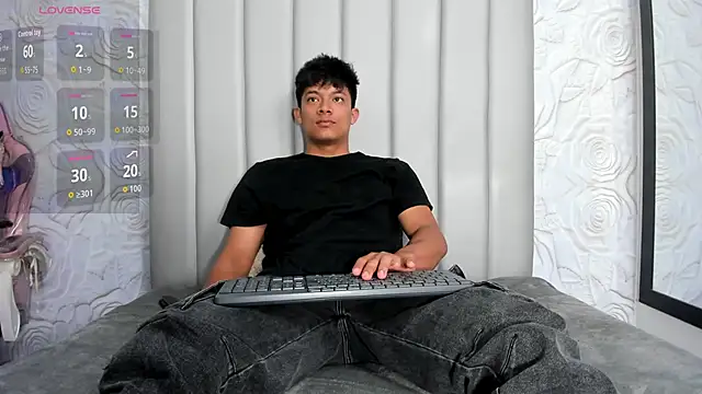 Richars Man online show from February 18, 1:07 pm