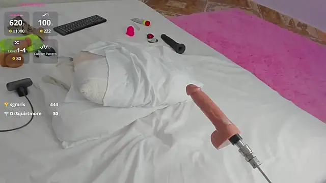 Snapshot of sweet_karlaa__ chatting on January 9, 7:31 am sweet karlaa   online show from January 9, 7:31 am