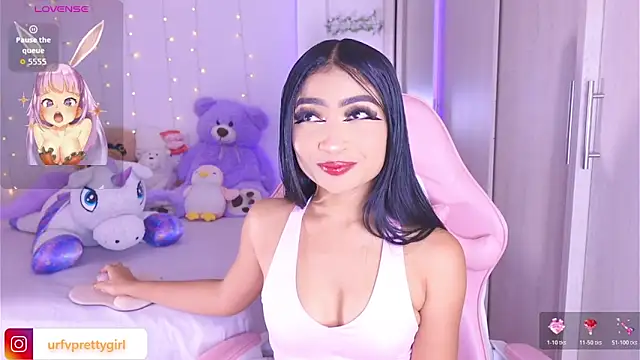 Snapshot of urfavprettygirl chatting on June 11, 8:45 am urfavprettygirl online show from June 11, 8:45 am