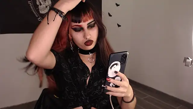 Little-Lucifer online show from February 6, 11:15 pm