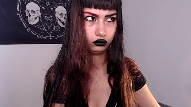 Little-Lucifer online show from November 6, 8:21 pm