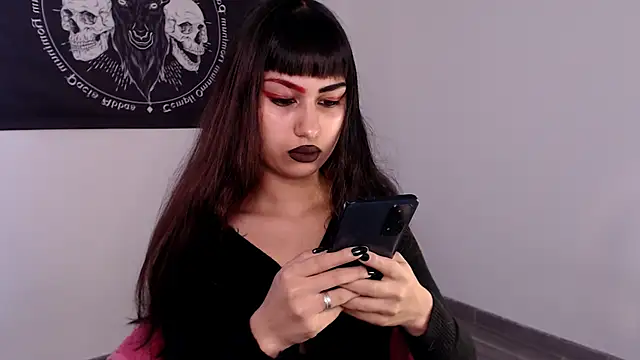 Little-Lucifer online show from November 11, 8:31 pm