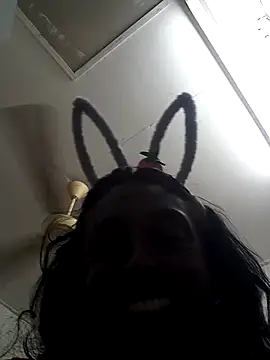 Snapshot of mamakarma1403 chatting on September 20, 12:33 am mamakarma1403 online show from September 20, 12:33 am