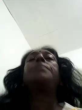 Snapshot of mamakarma1403 chatting on October 4, 12:41 am mamakarma1403 online show from October 4, 12:41 am