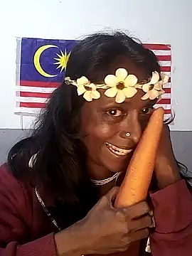 Snapshot of mamakarma1403 chatting on October 10, 2:49 pm mamakarma1403 online show from October 10, 2:49 pm