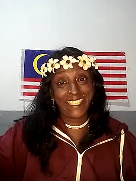 Snapshot of mamakarma1403 chatting on October 12, 4:39 pm mamakarma1403 online show from October 12, 4:39 pm