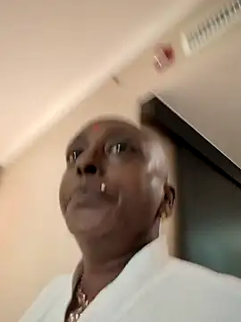 mamakarma1403 online show from April 27, 2:53 am