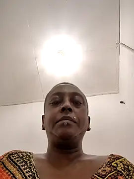 mamakarma1403 online show from May 15, 2:29 am