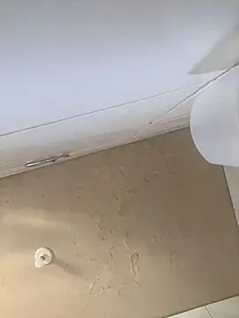 Vih222 online show from February 22, 7:25 pm