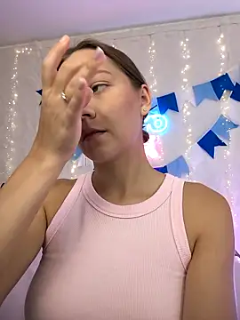 AliceBrayan online show from September 23, 5:10 am