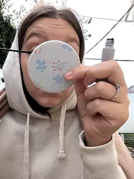 AliceBrayan online show from October 12, 5:06 am