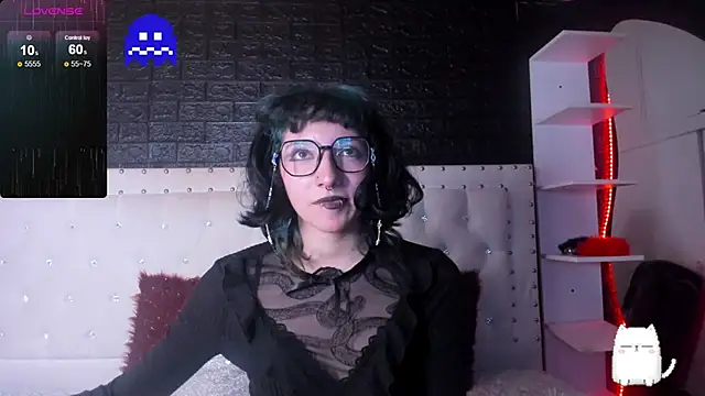 Ghosty Doll online show from March 12, 11:12 pm
