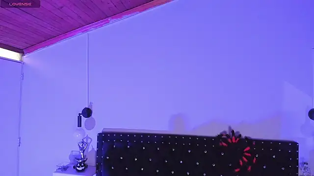 Ghosty Doll online show from October 9, 8:29 pm