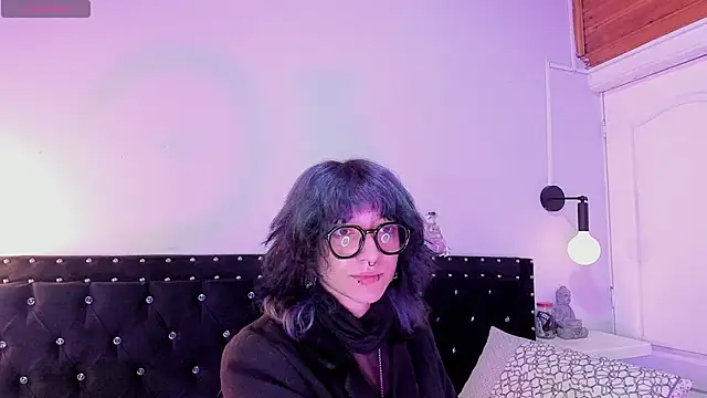 Ghosty Doll online show from March 5, 1:29 pm