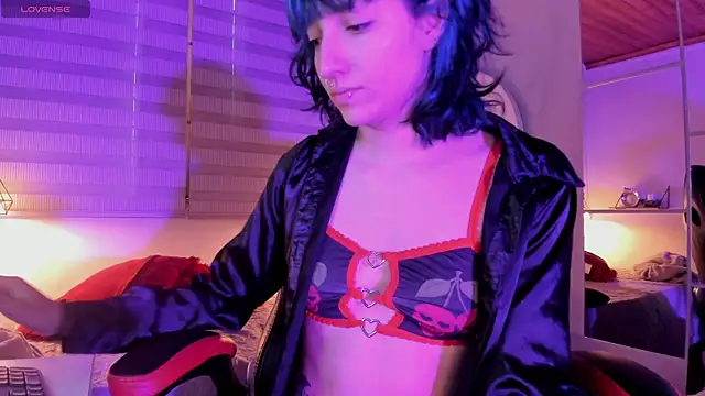 Ghosty Doll online show from April 29, 1:15 pm