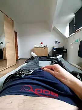 pascalino100 online show from February 15, 2:33 pm