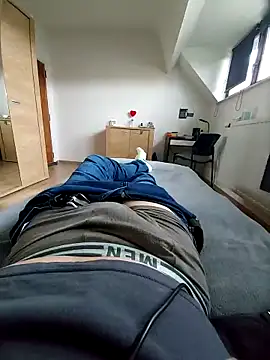 pascalino100 online show from February 27, 9:32 am