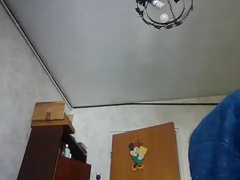 Snapshot of mariusica1@xh chatting on October 5, 8:45 am mariusica1xh online show from October 5, 8:45 am