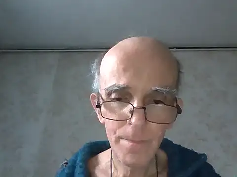 Snapshot of mariusica1@xh chatting on October 26, 2:34 pm mariusica1xh online show from October 26, 2:34 pm