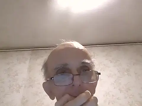 Snapshot of mariusica1@xh chatting on October 29, 7:04 pm mariusica1xh online show from October 29, 7:04 pm