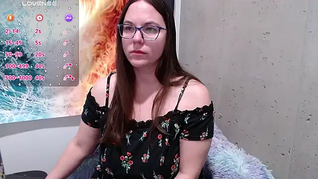 Snapshot of Punishwithpain chatting on November 24, 5:45 pm Punishwithpain online show from November 24, 5:45 pm