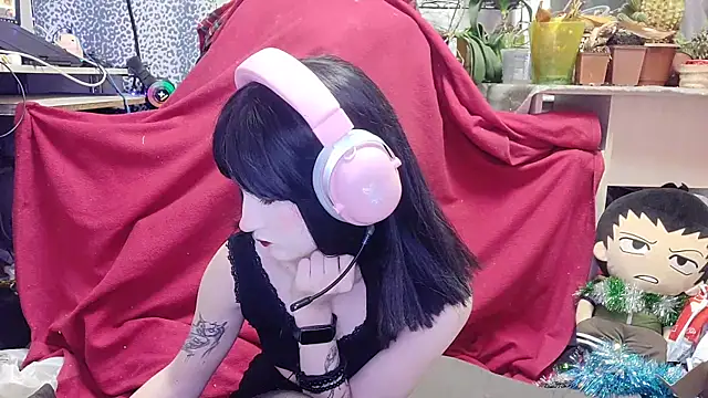 Snapshot of Linda_Harrisons chatting on January 14, 3:43 am Linda Harrisons online show from January 14, 3:43 am