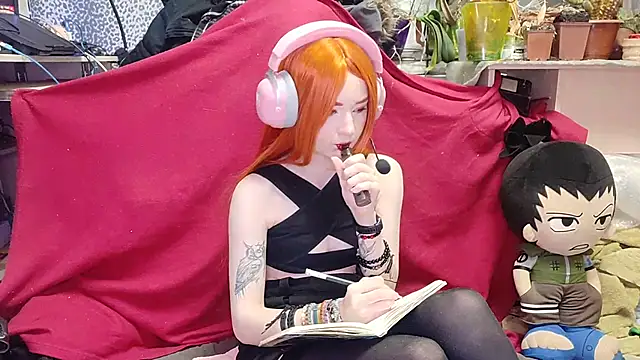 Snapshot of Linda_Harrisons chatting on February 3, 12:47 am Linda Harrisons online show from February 3, 12:47 am