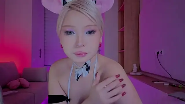 RileyMee online show from November 1, 3:08 am