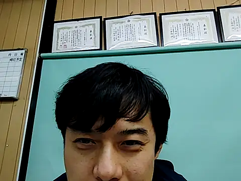 whitebriefboy online show from October 24, 3:41 pm