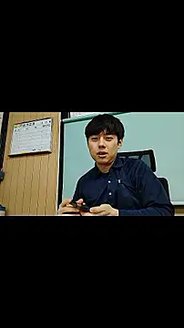 whitebriefboy online show from November 12, 12:05 pm