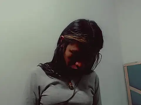 danna veryhot  online show from December 15, 7:40 pm