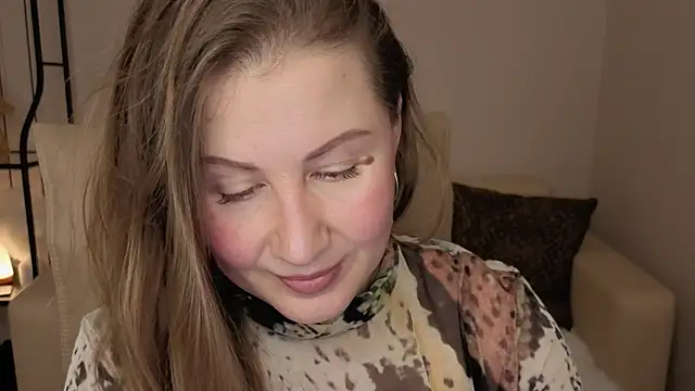 Helens love online show from November 30, 2:37 am