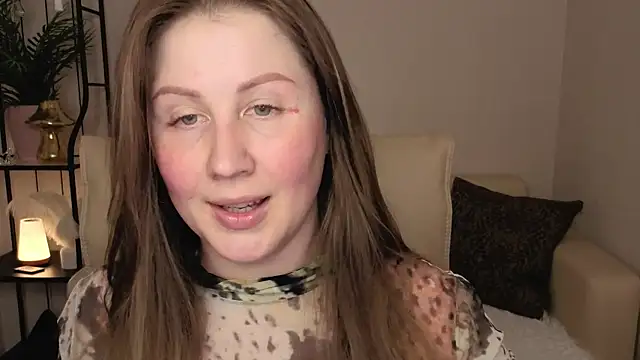 Helens love online show from May 5, 8:55 am