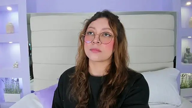 Snapshot of Lanna18 chatting on March 15, 11:51 am Lanna18 online show from March 15, 11:51 am